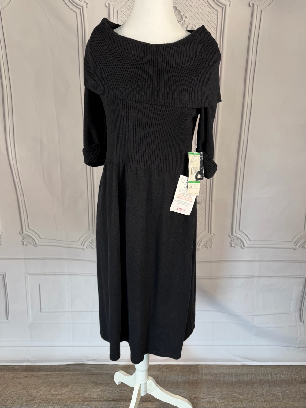 Evan-Picone Women’s L Black Ribbed Fold-Over Collar Sweater Dress NWT $89 Office